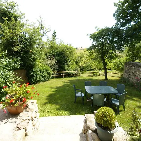 Superb Vacation With Fenced Garden