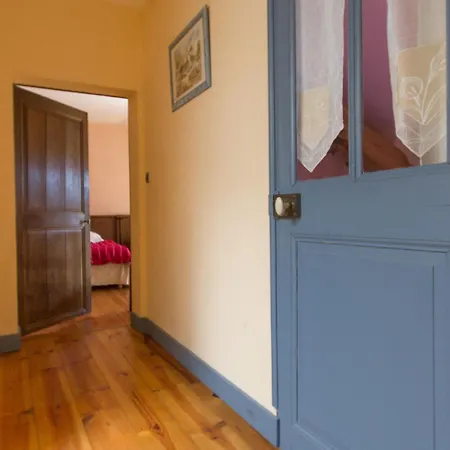 Holiday home Superb Vacation With Fenced Garden